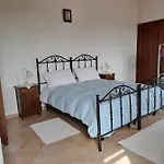 Bed and Breakfast S'omu Antiga 3*