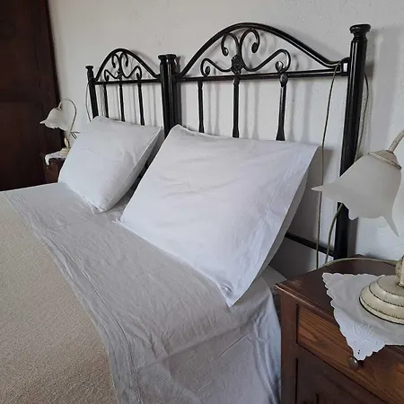 Bed & Breakfast S'omu Antiga Nureci